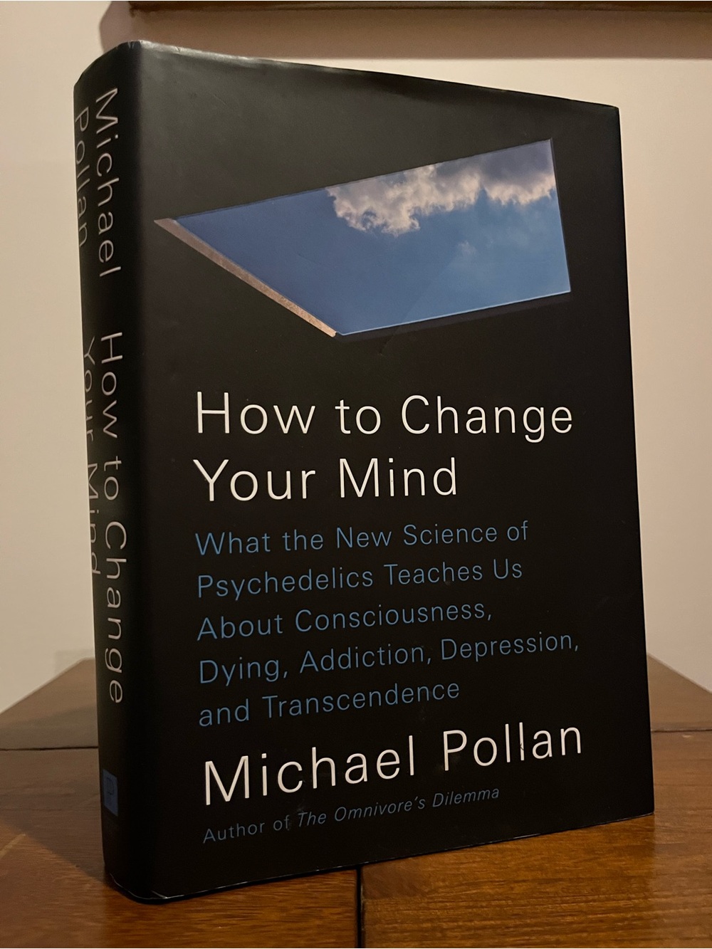 How to Change Your Mind - By Michael Pollan